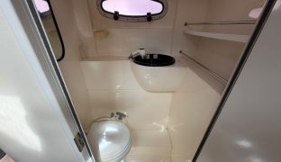 Sealine S23 - SERENITY - 4 Berth Sports Cruiser 