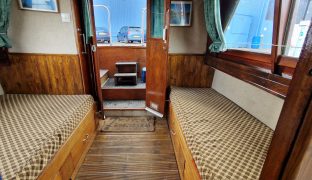 Bounty Boats DC30 Broads Cruiser - GoodAll GAL - 4 Berth Bounty Boats DC30