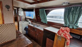 Bounty Boats DC30 Broads Cruiser - GoodAll GAL - 4 Berth Bounty Boats DC30