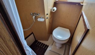 Connoisseur 42 - Zanndamon - 8 Berth 8 berth inland river cruiser 