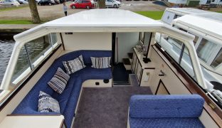 Connoisseur 37 - Selah - 4 Berth Inland river cruiser