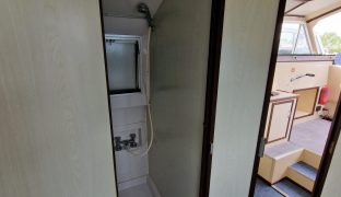 Connoisseur 37 - Selah - 4 Berth Inland river cruiser