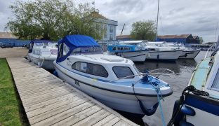 Shetland Speedwell - Oberon - 2 Berth Day Boat