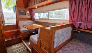 Sheerline 740 - GRACE - 4 Berth Boat