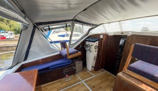 Elysian 27 - Stubb Lady - 4 Berth Inland river cruiser