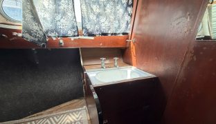 Elysian 27 - Stubb Lady - 4 Berth Inland river cruiser