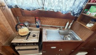 Elysian 27 - Stubb Lady - 4 Berth Inland river cruiser