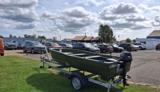 Aquapeche 370 Herbert Woods maintained molded plastic fishing boat - Fishing boat