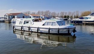 Alpha 35 - REST - A - WHYLE - 6 Berth Inland cruiser