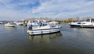 Aston Concorde - The Norwich  - 5 Berth Inland Cruiser 