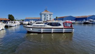 Sancerre 33 - Bianco Lady - 4 Berth Inland river cruiser