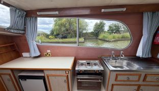 HAMPTON MK4 - WILD THYME - 4 Berth Inland cruiser
