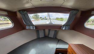 HAMPTON MK4 - WILD THYME - 4 Berth Inland cruiser