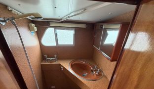 HAMPTON MK4 - WILD THYME - 4 Berth Inland cruiser