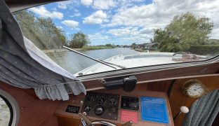 HAMPTON MK4 - WILD THYME - 4 Berth Inland cruiser