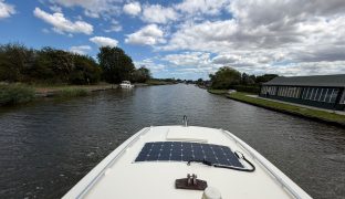 HAMPTON MK4 - WILD THYME - 4 Berth Inland cruiser