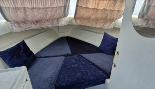 Elysian 27 - Desire - 4 Berth Inland cruiser