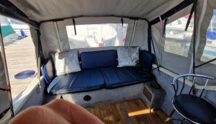 Elysian 27 - Desire - 4 Berth Inland cruiser