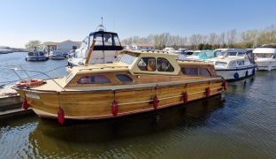 Wooden Cruiser - JULIA M - 4 Berth Wooden inland cruiser