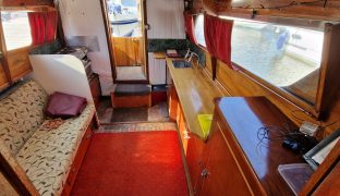 Wooden Cruiser - JULIA M - 4 Berth Wooden inland cruiser