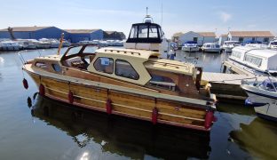 Wooden Cruiser - JULIA M - 4 Berth Wooden inland cruiser