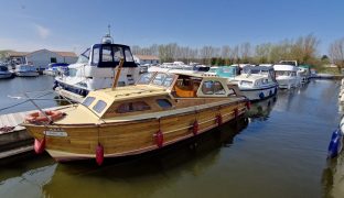 Wooden Cruiser - JULIA M - 4 Berth Wooden inland cruiser