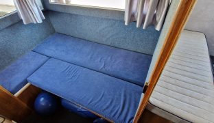 Viking 26 - AQUARIUS - 5 Berth Inland Cruiser