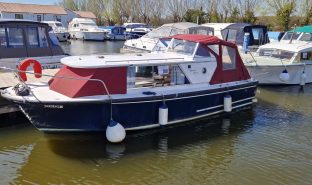 Seamaster 23 - Feeling Knotty - 4 Berth Inland river cruiser