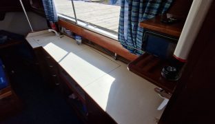 Seamaster 23 - Feeling Knotty - 4 Berth Inland river cruiser