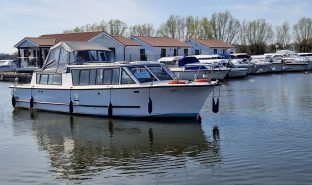 Wingline - Mystic Charm - 4 Berth Cruiser
