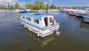 Hampton MK3 - Regal Safari - 4 Berth Inland cruiser 