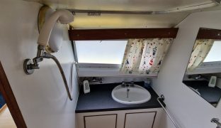 Broom Skipper - Sunquest - 4 Berth Inland cruiser 