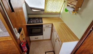 Broom Skipper - Sunquest - 4 Berth Inland cruiser 