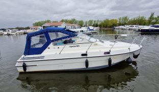 Capriole 850 - Georgia Rose - 4 Berth Sport-style river cruiser