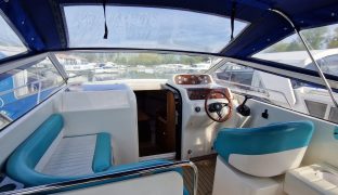 Capriole 850 - Georgia Rose - 4 Berth Sport-style river cruiser
