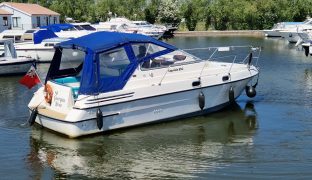 Capriole 850 - Georgia Rose - 4 Berth Sport-style river cruiser
