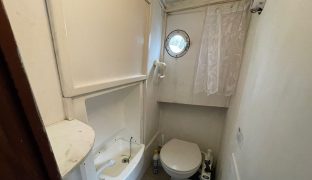 Seamaster 23 - Feeling Knotty - 4 Berth Inland river cruiser