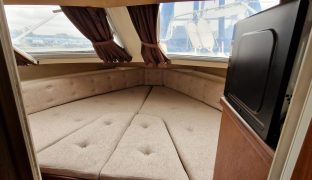 Fairline Mirage 29 - EVELEIGH - 8 Berth Inland cruiser with offshore capabilities 