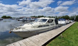 Princess DS30 - Cornish Venture - 6 Berth Inland cruiser