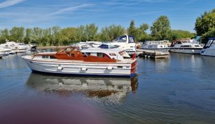 Harvey Eastwood Santa Caterina - BONNIE - 6 Berth Centre cockpit classic wooden river cruiser