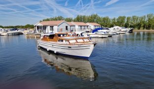 Harvey Eastwood Santa Caterina - BONNIE - 6 Berth Centre cockpit classic wooden river cruiser