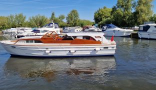 Harvey Eastwood Santa Caterina - BONNIE - 6 Berth Centre cockpit classic wooden river cruiser