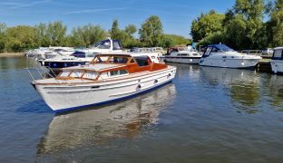 Harvey Eastwood Santa Caterina - BONNIE - 6 Berth Centre cockpit classic wooden river cruiser