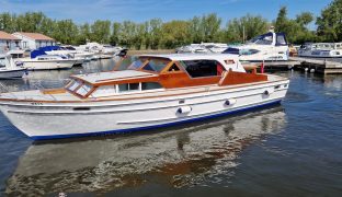 Harvey Eastwood Santa Caterina - BONNIE - 6 Berth Centre cockpit classic wooden river cruiser