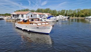 Harvey Eastwood Santa Caterina - BONNIE - 6 Berth Centre cockpit classic wooden river cruiser