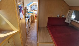 Alphacraft 31 - Evening Light 4 - 4 Berth Broads cruiser 