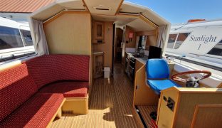 Alphacraft 31 - Evening Light 4 - 4 Berth Broads cruiser 