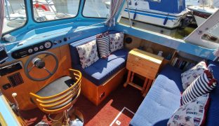 Hampton Safari MK2 - LILYPAD - 4 Berth Inland cruiser 