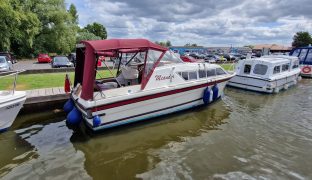Seamaster Zonda 813 - MEANDER - 4 Berth Inland cruiser