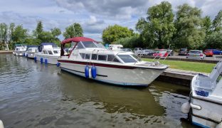 Seamaster Zonda 813 - MEANDER - 4 Berth Inland cruiser